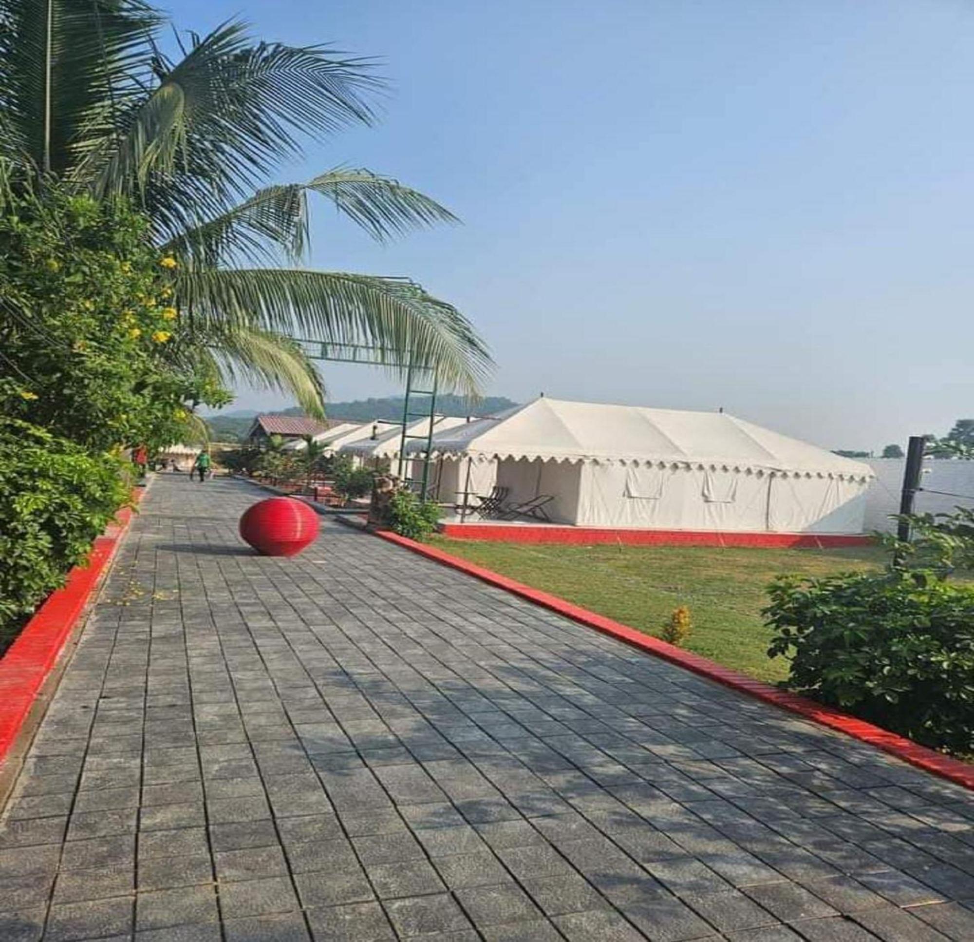 Green Point - Hotels And Resorts In Angul エクステリア 写真