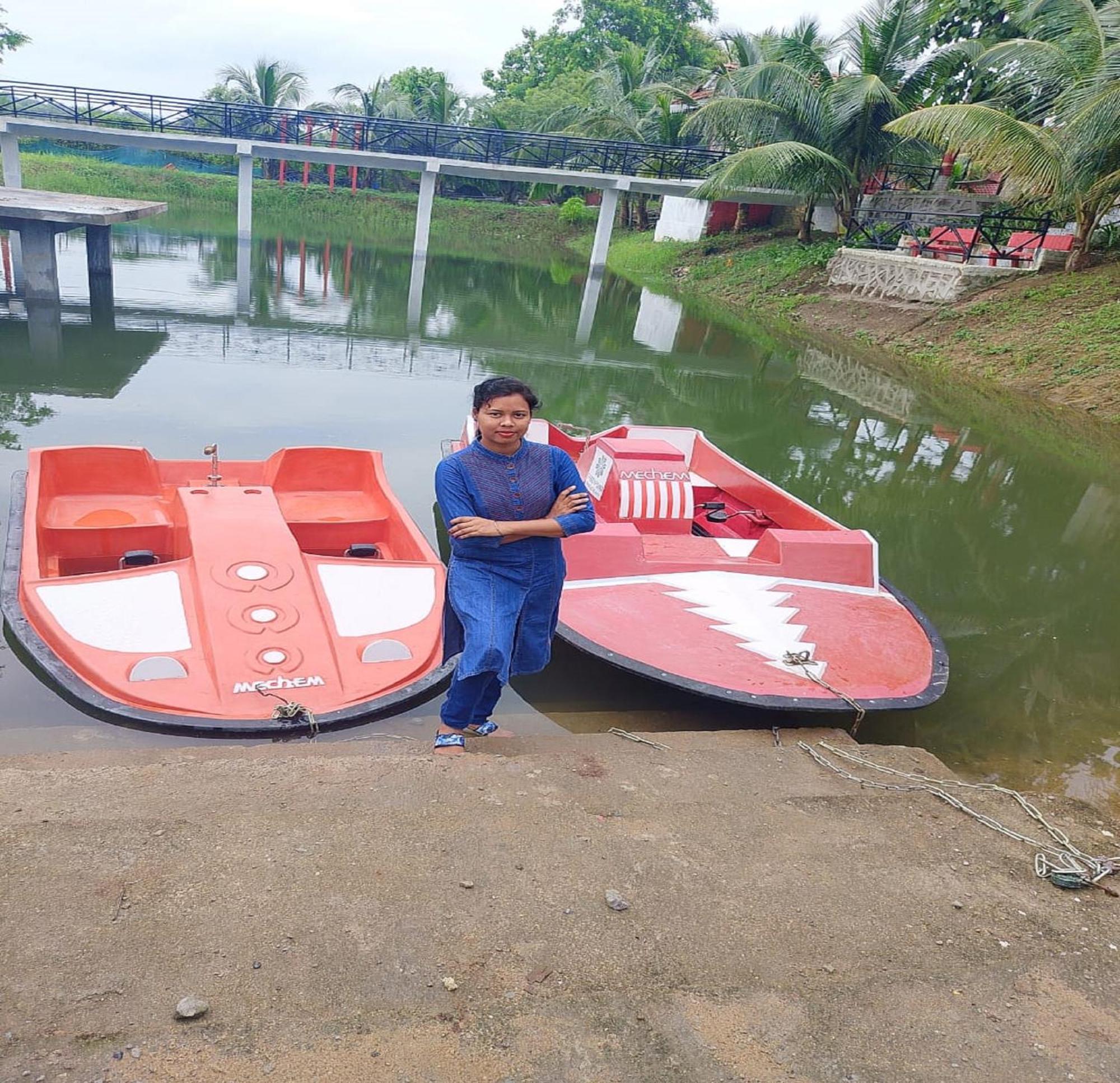 Green Point - Hotels And Resorts In Angul エクステリア 写真