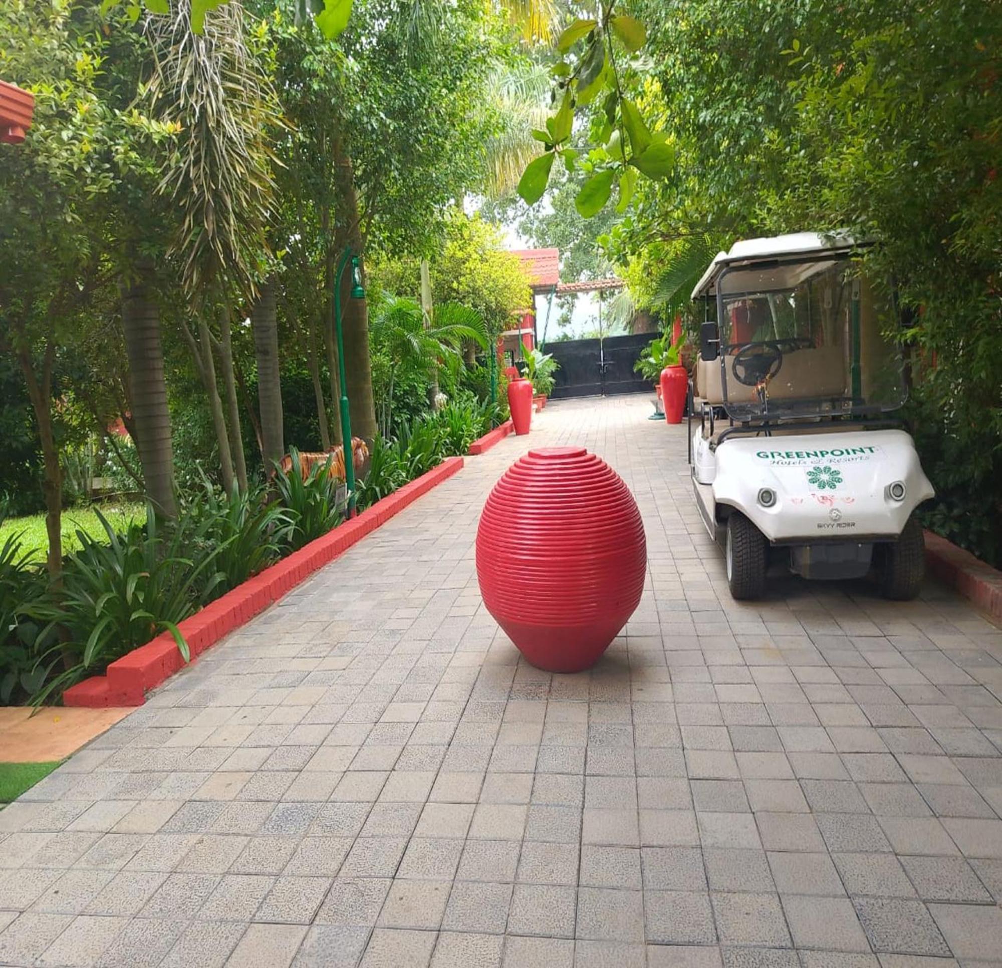 Green Point - Hotels And Resorts In Angul エクステリア 写真