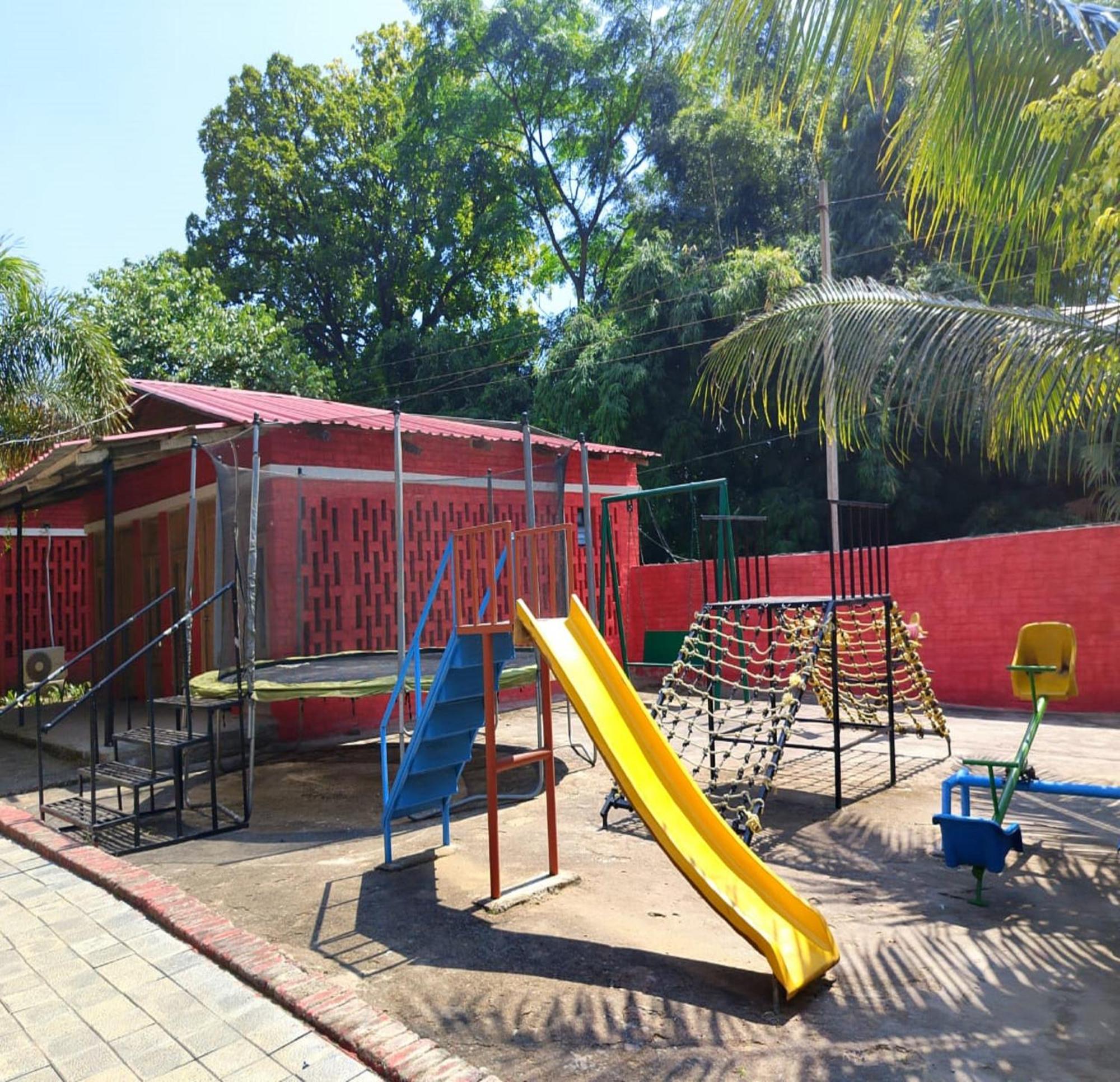 Green Point - Hotels And Resorts In Angul エクステリア 写真